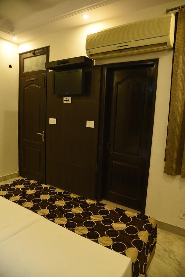 Heritage Inn New Delhi Exterior photo